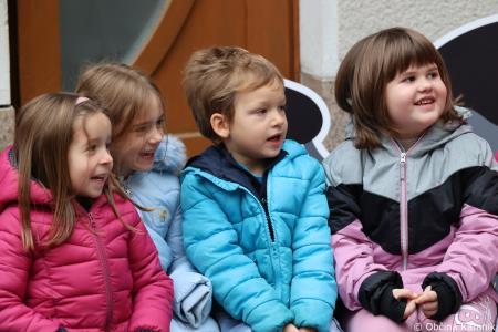 V Vrtcu Antona Medveda Kamnik že začeli odštevati do Tradicionalnega slovenskega zajtrka (4)